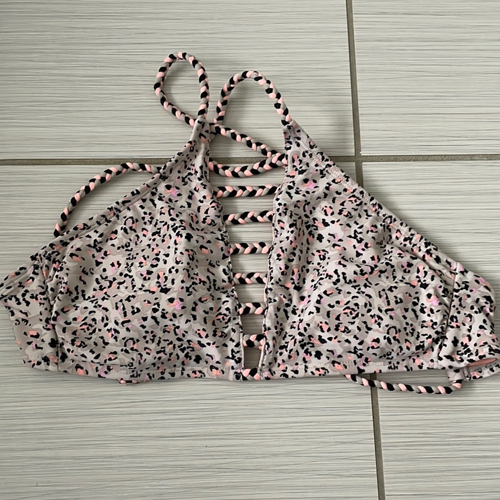 Leopard print bikini top